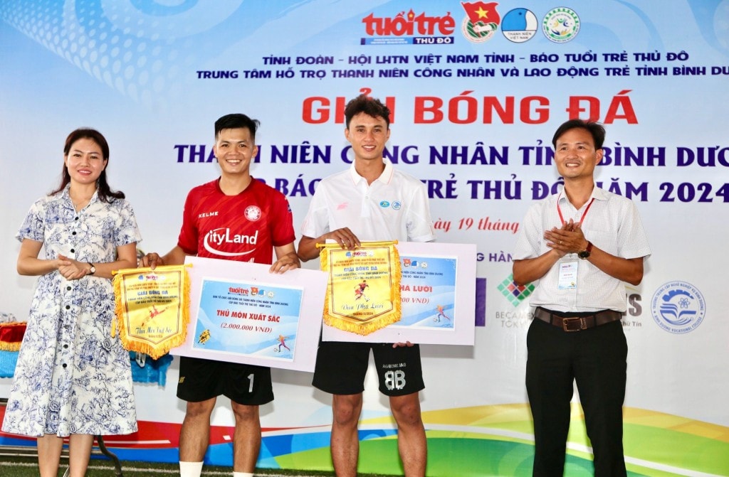 Đội bóng đá Cao su Phước Hòa đoạt Cúp Báo Tuổi trẻ Thủ đô năm 2024 -0