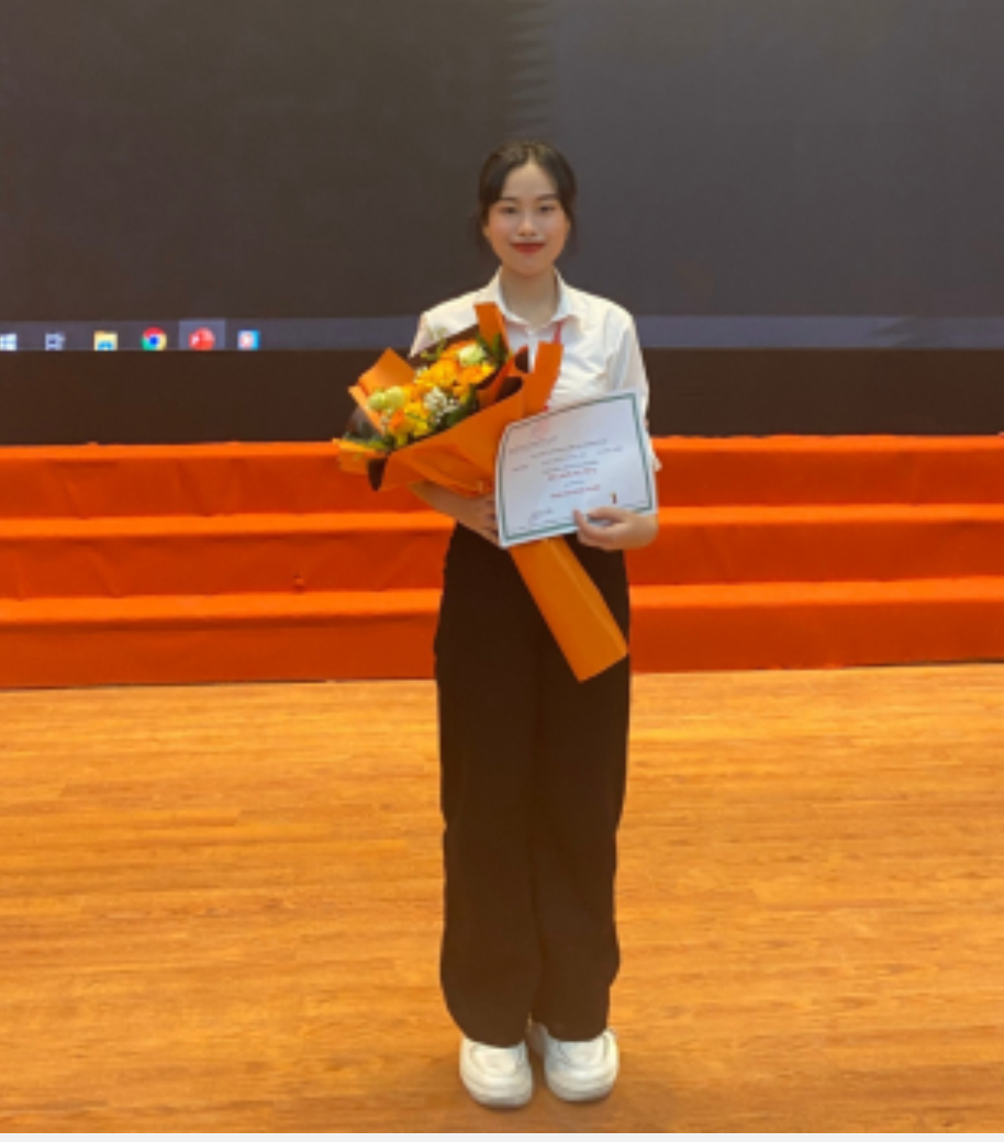 Nữ sinh Bách khoa Hà Nội có điểm GPA gần tuyệt đối được nhận học bổng danh dự -0