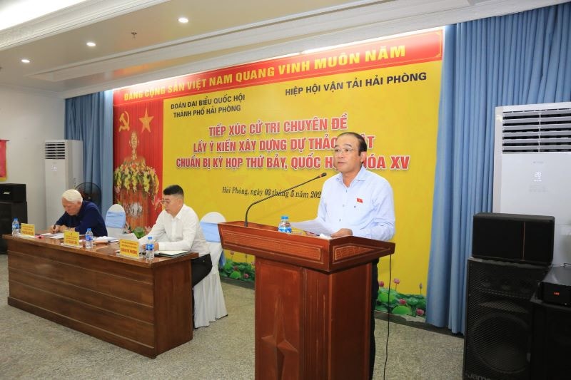  Đoàn ĐBQH thành phố Hải Phòng TXCT heo chuyên đề tại Hiệp hội Vận tải Hải Phòng - ẢNH HỒNG THANH