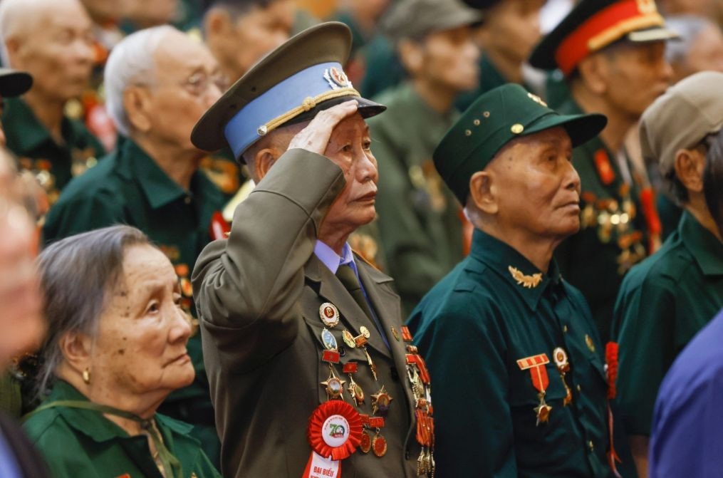 người có công-compressed.jpg -0