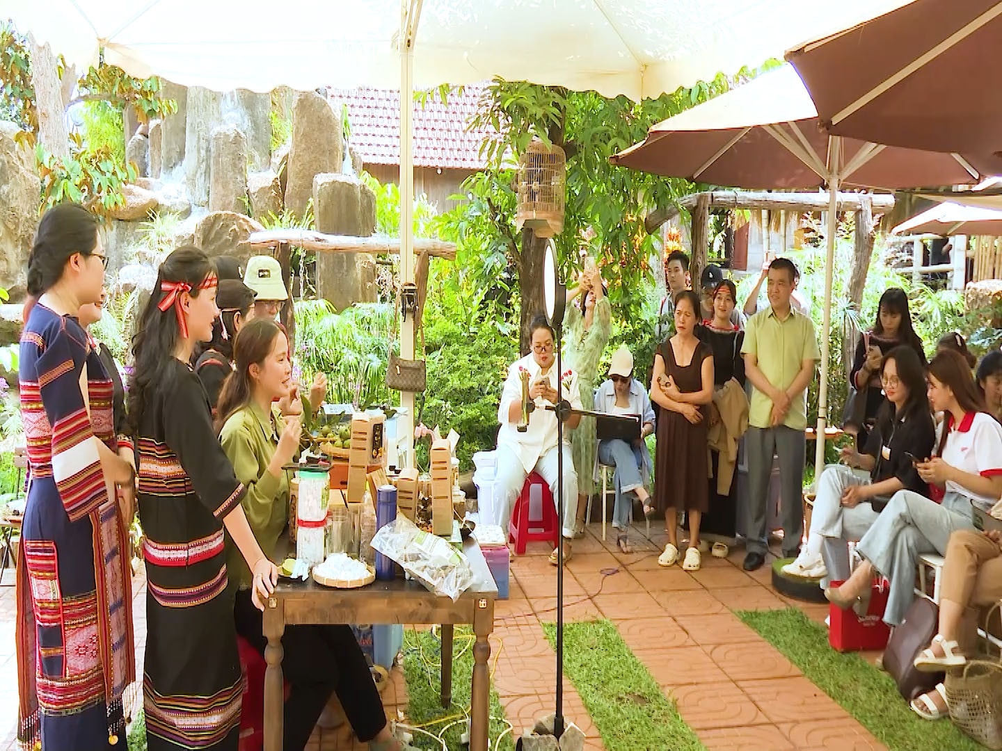 Thúc đẩy quảng bá thương hiệu nông sản Tây Nguyên trên nền tảng số -0