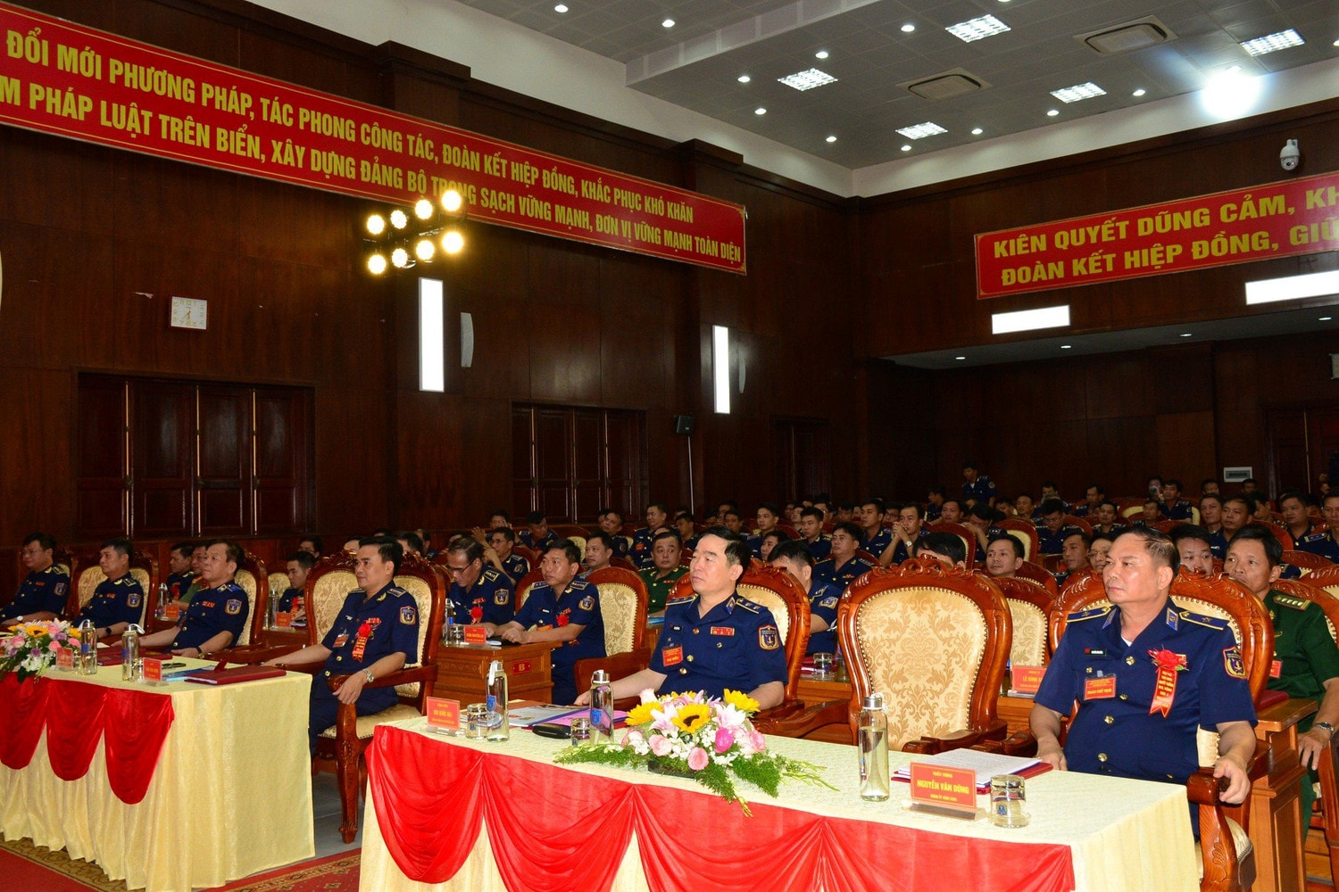 Bộ Tư lệnh vùng cảnh sát biển tổ chức Đại hội thi đua quyết thắng -0