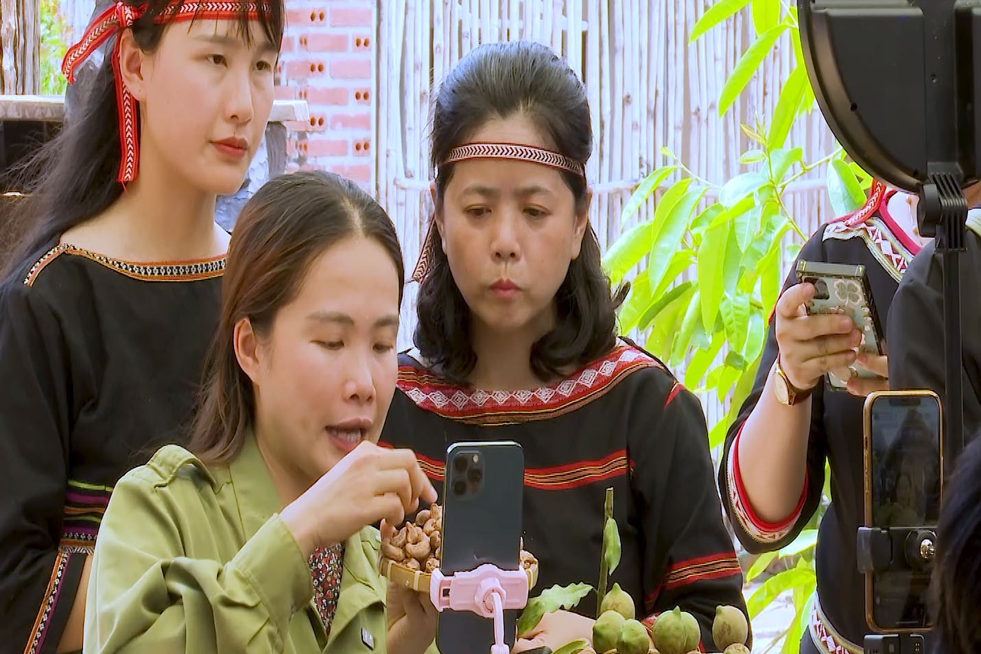 Thúc đẩy quảng bá thương hiệu nông sản Tây Nguyên trên nền tảng số -0