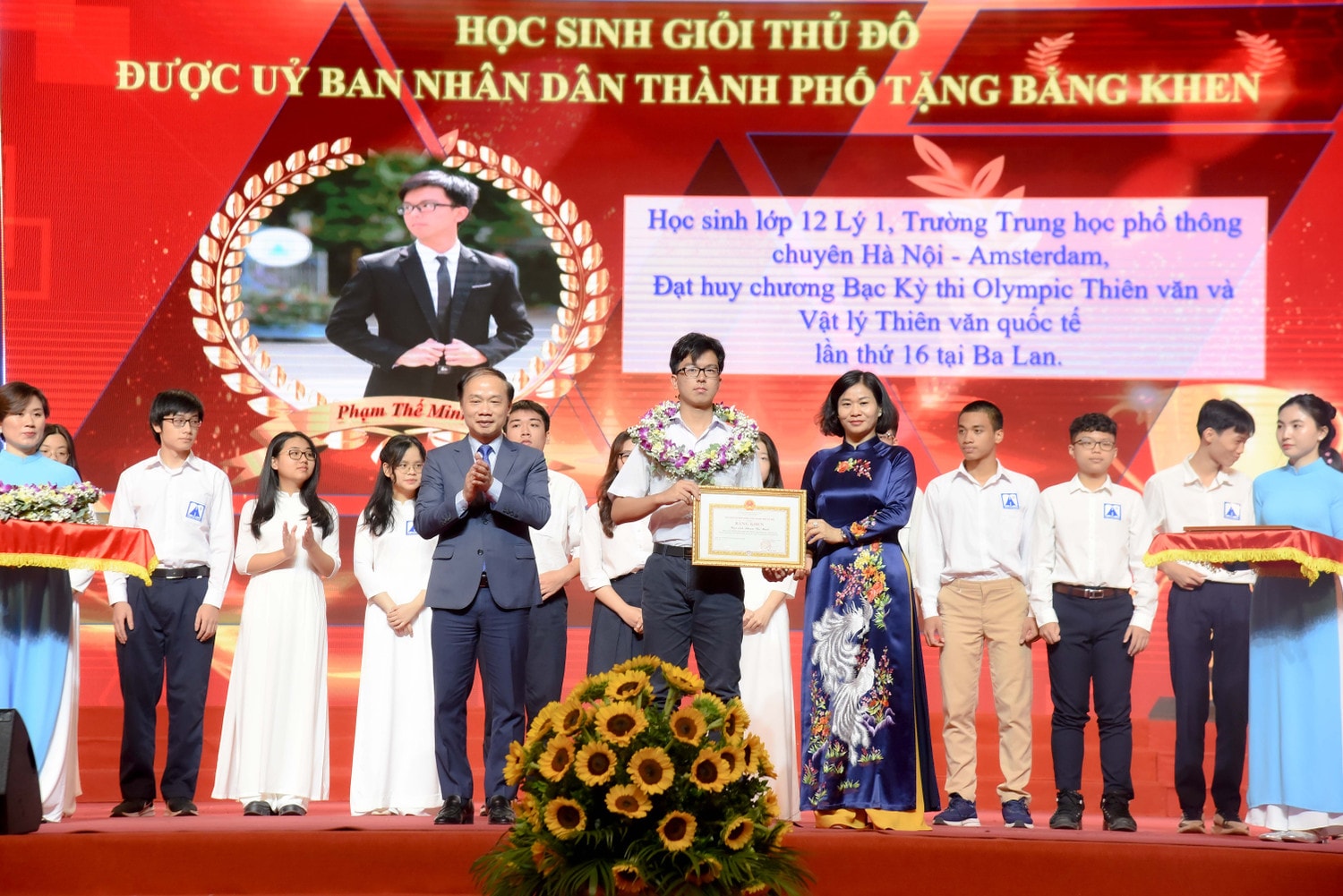 Hà Nội Tuyên dương 820 học sinh giỏi tiêu biểu Thủ đô năm học 2023 – 2024 -0