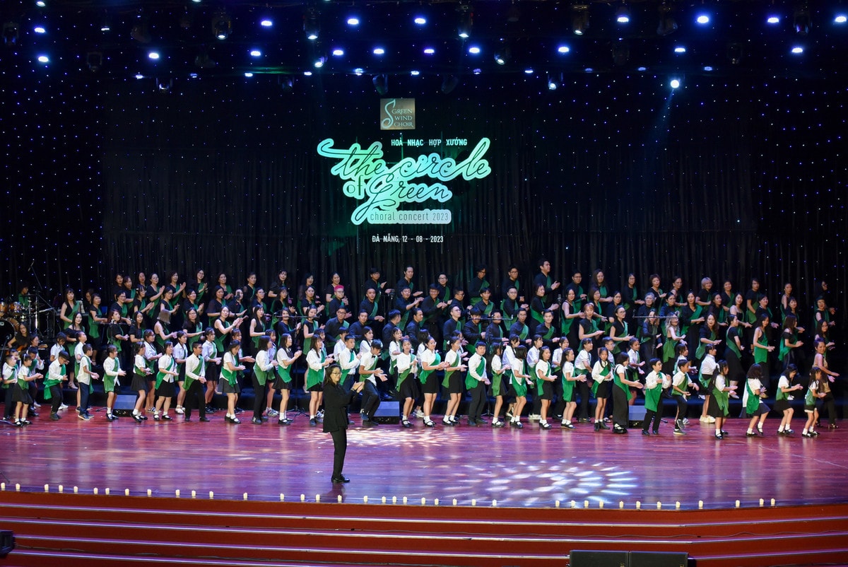 Hòa nhạc “Việt Nam thương mến – Loving Vietnam 2024” -0