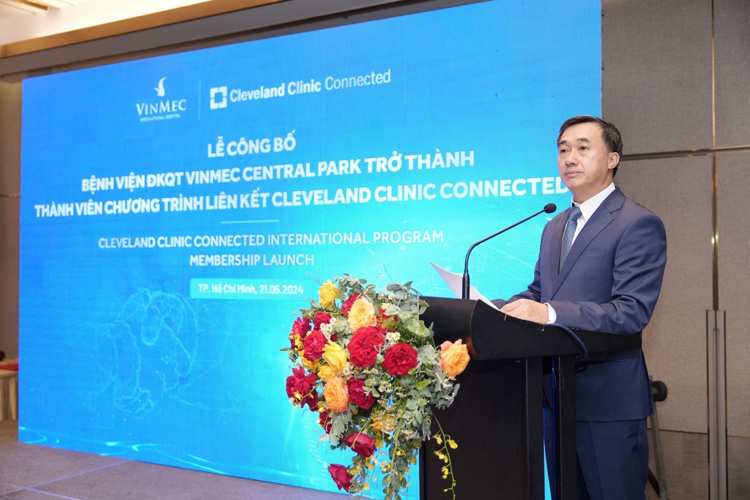 GS.TS Trần Văn Thuấn, Thứ trưởng Bộ Y tế phát biểu tại buổi lễ ký kết chiều 21.5. Vinmec có bệnh viện thứ 2 gia nhập hệ thống liên kết toàn cầu Cleveland Clinic Connected (Mỹ) -0