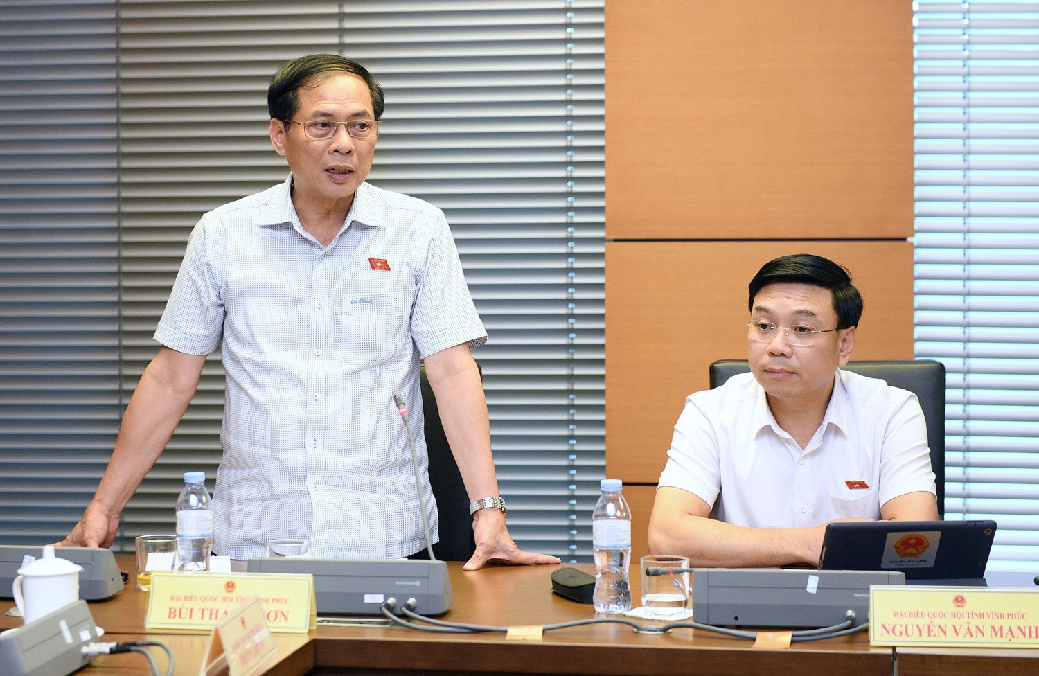 Tập trung tháo gỡ khó khăn, vướng mắc cho đầu tư, sản xuất, kinh doanh -0