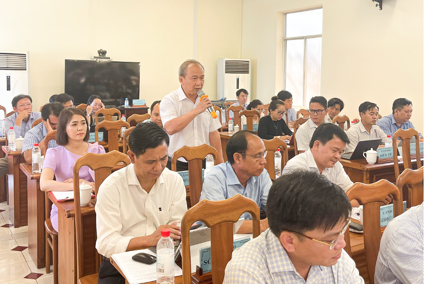 Tổng công ty Điện lực miền Nam lắng nghe cử tri để nâng cao chất lượng ngành điện