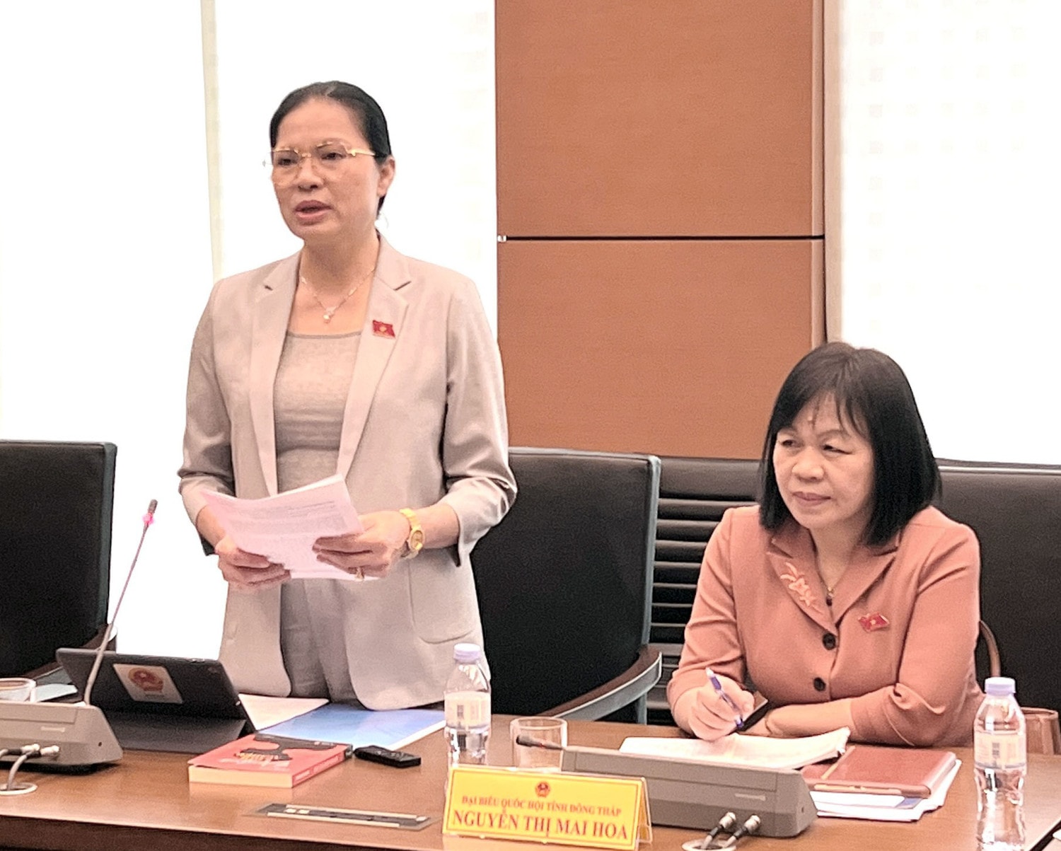Tạo cơ hội việc làm, rút ngắn khoảng cách thu nhập giữa nam và nữ -0