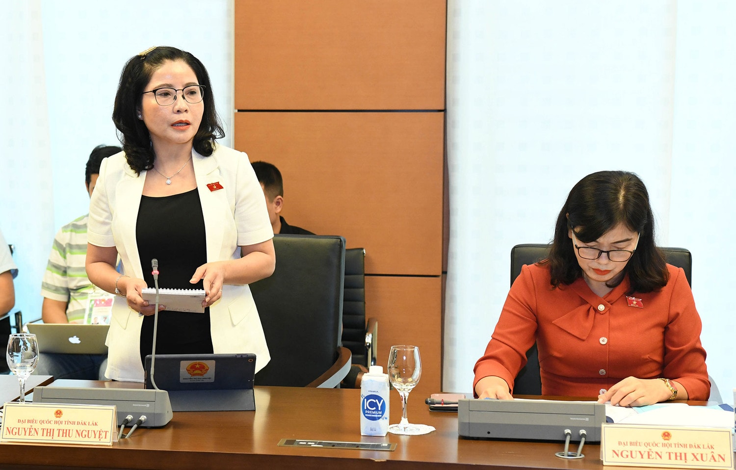 Chủ tịch Quốc hội Trần Thanh Mẫn tham dự Phiên thảo luận Tổ về đánh giá tình hình kinh tế - xã hội và ngân sách nhà nước -0