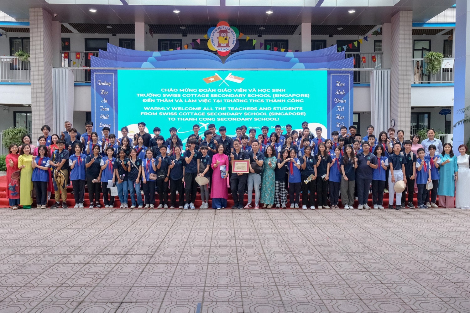 Hà Nội: Giáo viên, học sinh Singapore giao lưu với Trường THCS Thành Công -0