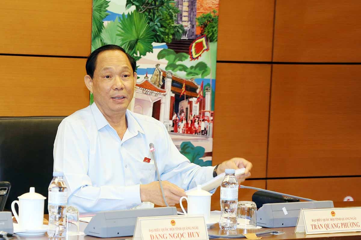 Làm rõ phạm vi vũ khí thô sơ cần khai báo -1
