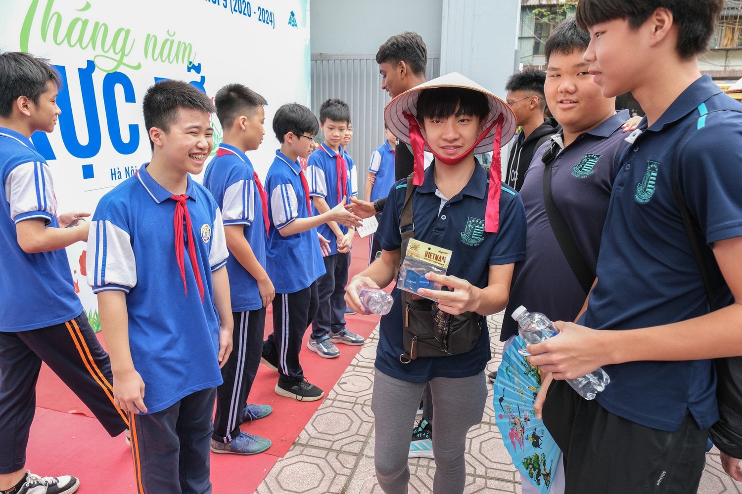 Hà Nội: Giáo viên, học sinh Singapore giao lưu với Trường THCS Thành Công -0
