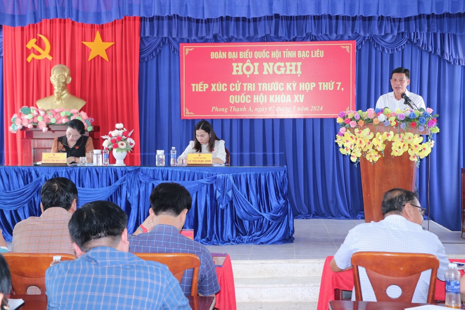 Lãnh đạo Công ty Điện lực Bạc Liêu trả lời ý kiến, kiến nghị của cử tri