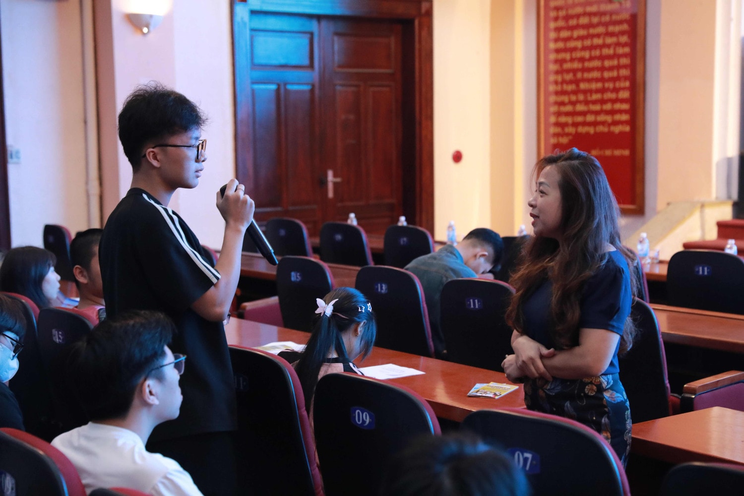 Sinh viên Đại học Thủy lợi được cung cấp thông tin pháp luật về lao động, BHXH, BHYT -0