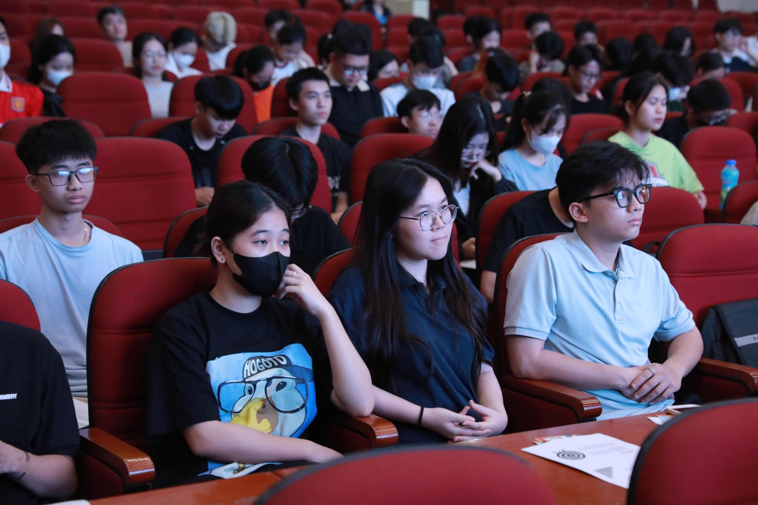Sinh viên Đại học Thủy lợi được cung cấp thông tin pháp luật về lao động, BHXH, BHYT -0