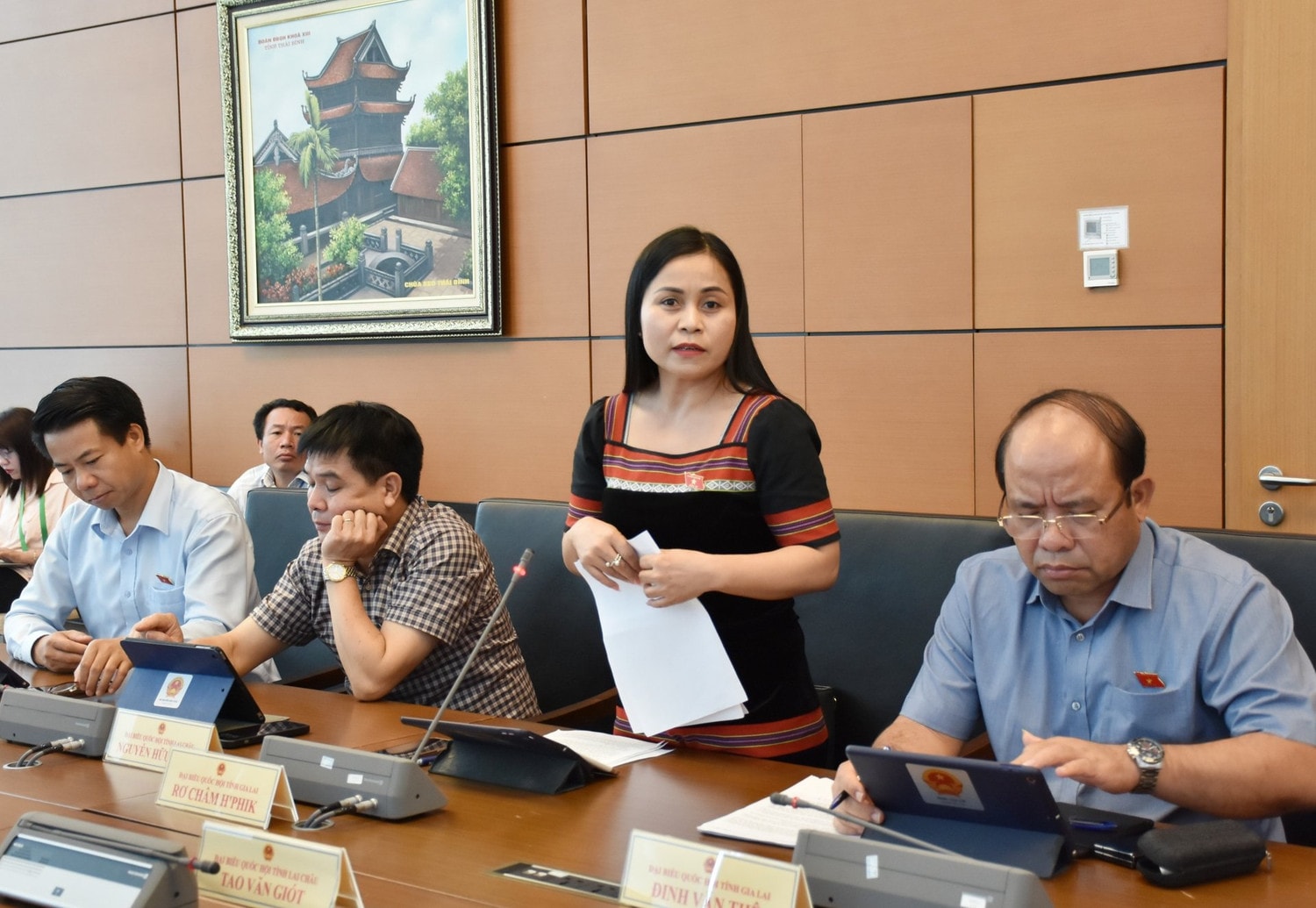 Sớm có những giải pháp căn cơ để sớm tháo gỡ những khó khăn -0