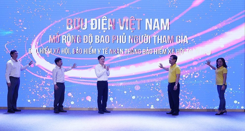 Bưu điện Việt Nam tổ chức Lễ ra quân phát triển người tham gia BHXH, BHYT nhân tháng BHXH toàn dân -0