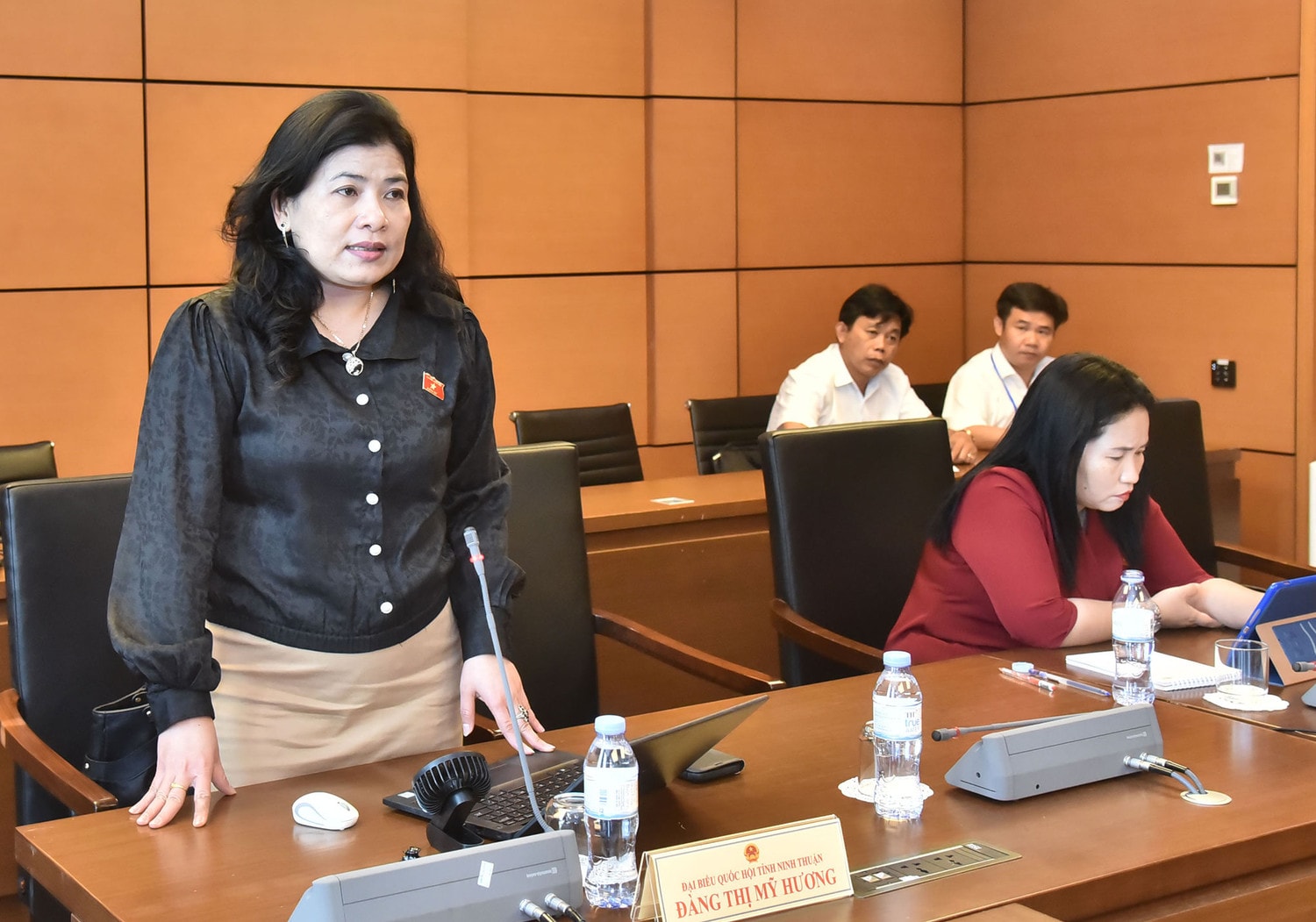 Cần có chính sách đền bù, tái định cư thỏa đáng cho người dân -0