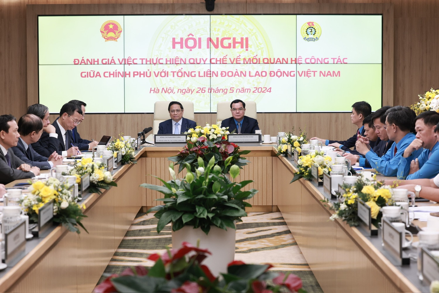 Quan hệ công tác giữa Chính phủ với Tổng Liên đoàn Lao động Việt Nam khăng khít, thiết thực, chủ động, hiệu quả