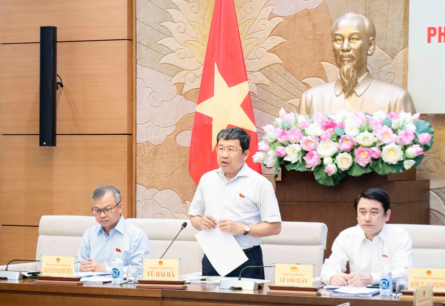 Chủ nhiệm Ủy ban Đối ngoại Vũ Hải Hà phát biểu 