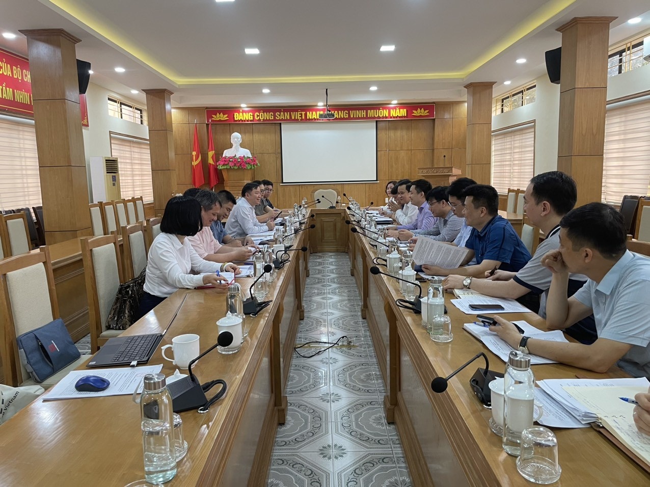 Hải Phòng: Ưu tiên phát triển công nghiệp hỗ trợ -0