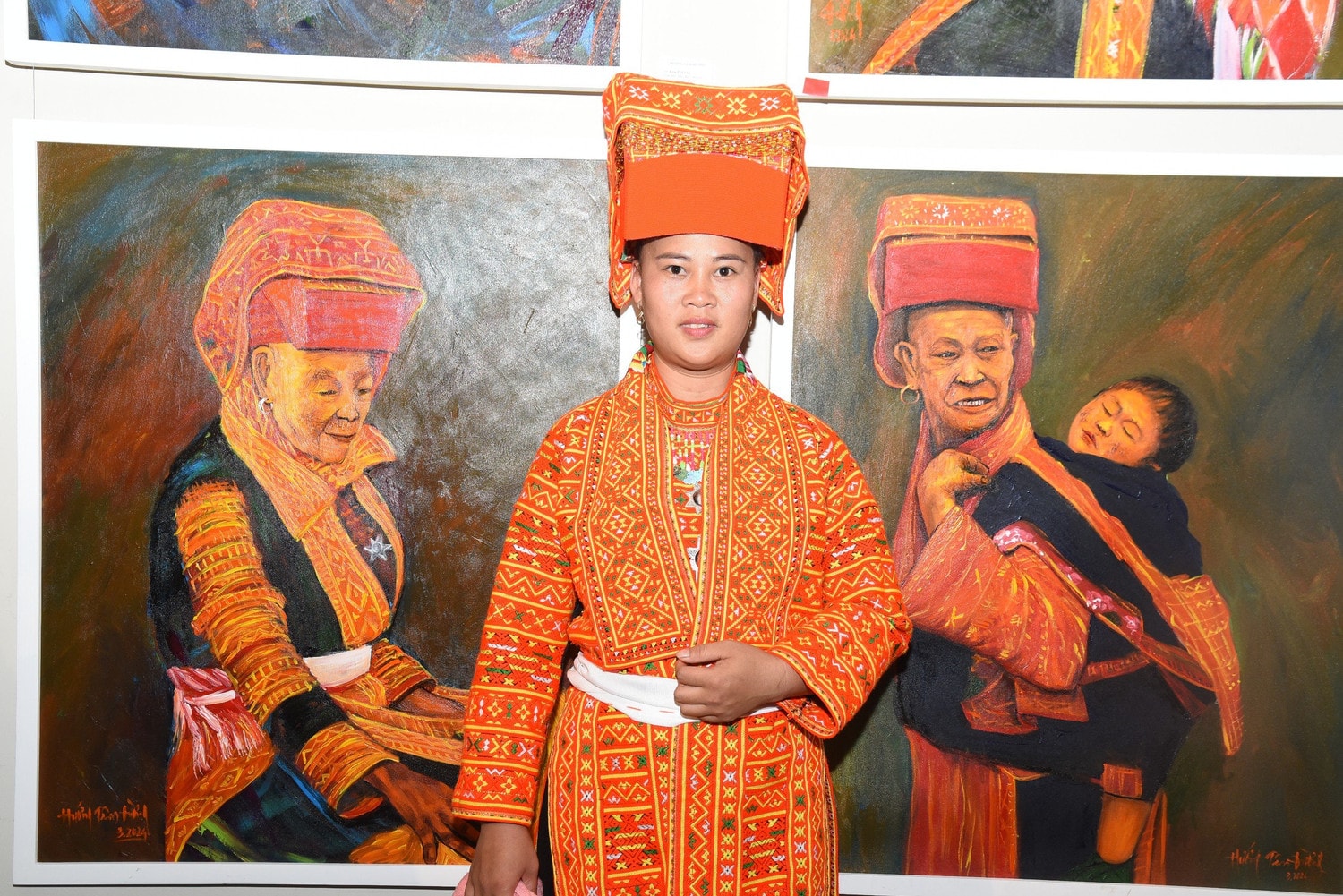 Khai mạc triển lãm tranh “Câu chuyện vùng cao” -0