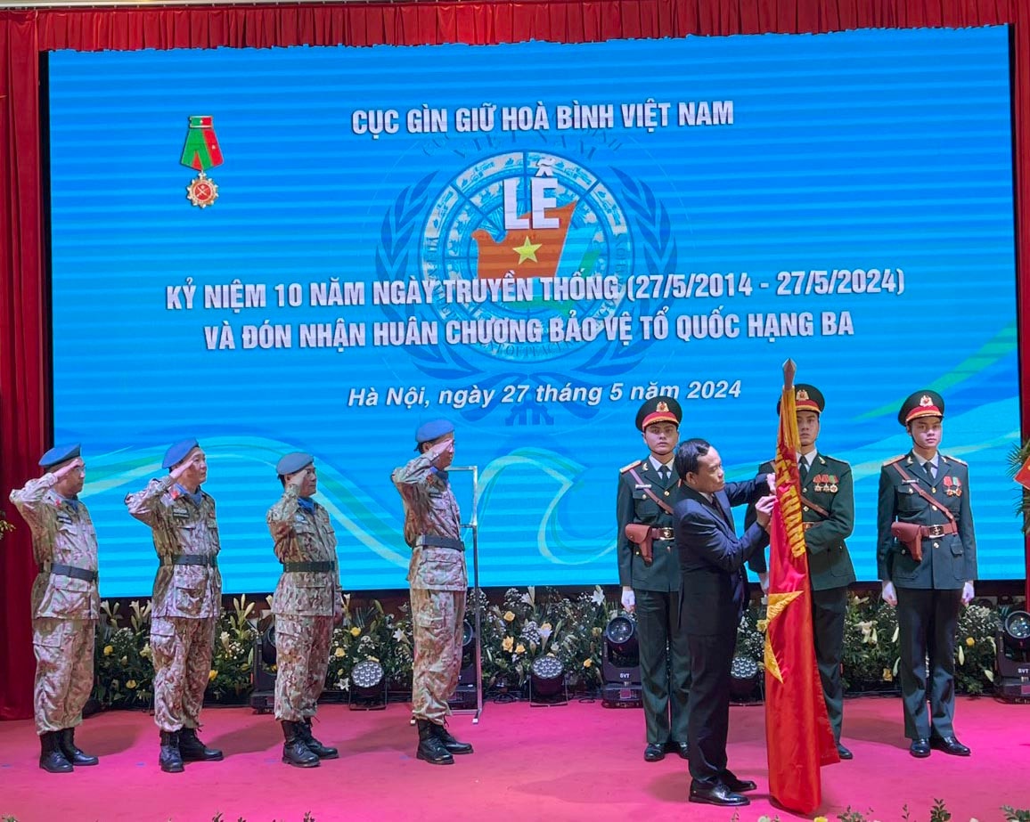 Cục Gìn giữ hòa bình Việt Nam kỷ niệm 10 năm Ngày truyền thống