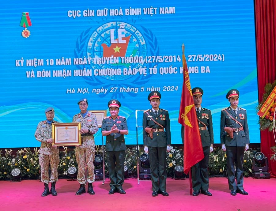 Cục Gìn giữ hòa bình Việt Nam kỷ niệm 10 năm Ngày truyền thống -0