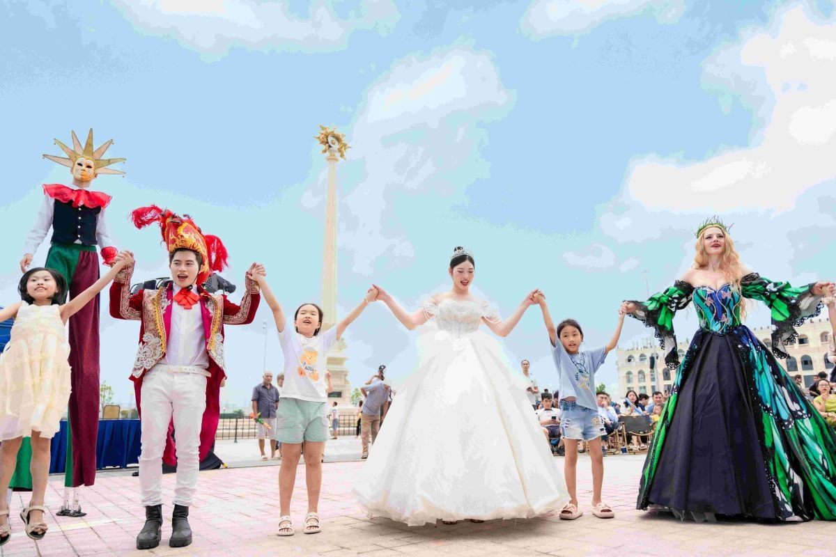 Háo hức chờ màn ra mắt tiện ích “siêu VIP” tại Vinhomes Royal Island -0