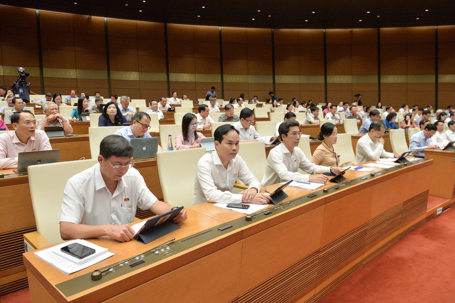 Khẩn trương tiếp thu, giải trình, hoàn thiện dự thảo Luật với trách nhiệm cao nhất -0
