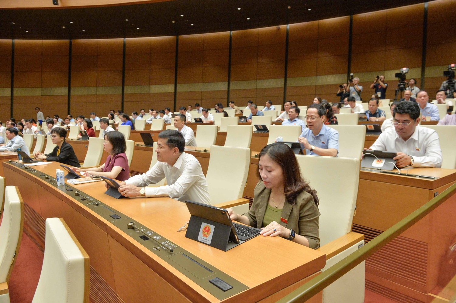Bảo hiểm xã hội một lần: Chọn phương án nào cũng cần thêm giải pháp hỗ trợ người lao động khó khăn -0