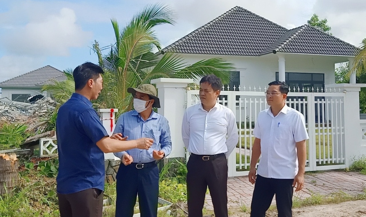 TP. Phú Quốc: Còn chiếm đất rừng, xây dựng trái phép, Bí thư, chủ tịch xã chịu trách nhiệm -0