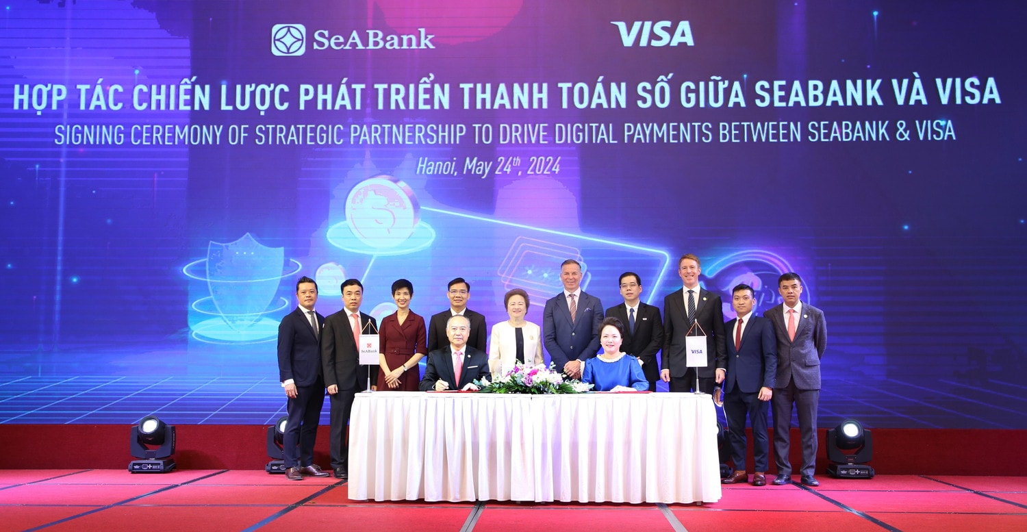 Hoạt động hợp tác giữa SeABank và Visa đã tạo nên những thay đổi mạnh mẽ trong dịch vụ thẻ của SeABank SeABank và Visa hợp tác chiến lược phát triển thanh toán số -0