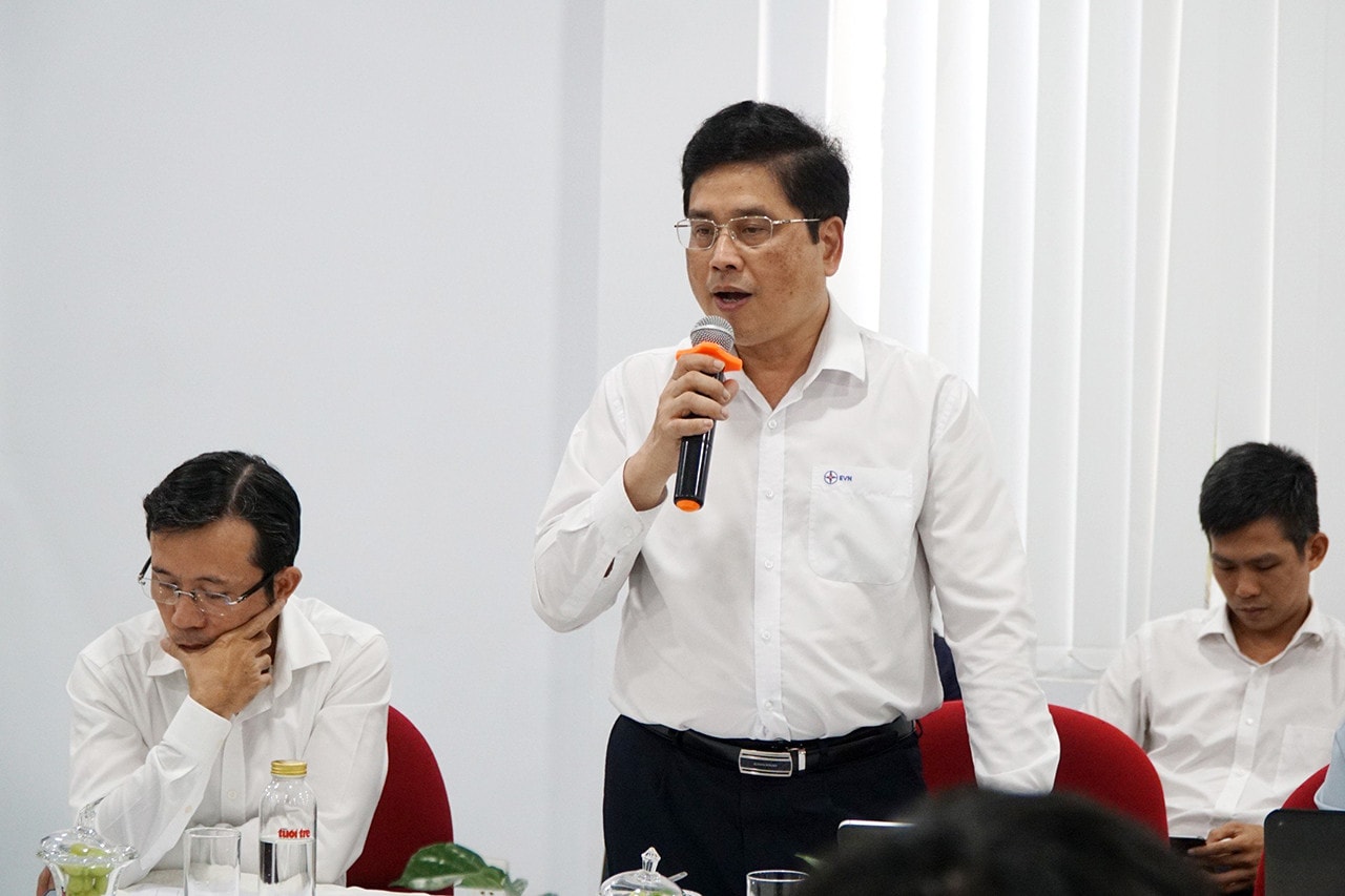 Ngành điện trả lời ý kiến cử tri phía Nam về giá điện và triển khai thị trường điện