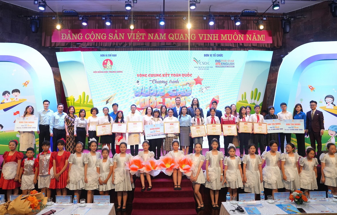 Sân chơi cho các em học sinh “Vươn cao ước mơ” ảnh 3 Sân chơi cho các em học sinh “Vươn cao ước mơ”