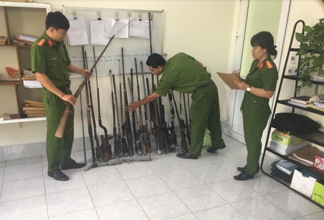 Công an Đắk Nông vận động toàn dân giao nộp vũ khí - vật liệu nổ - công cụ hỗ trợ