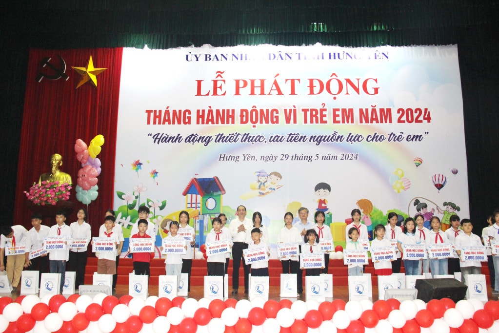 Phát động Tháng hành động vì trẻ em năm 2024