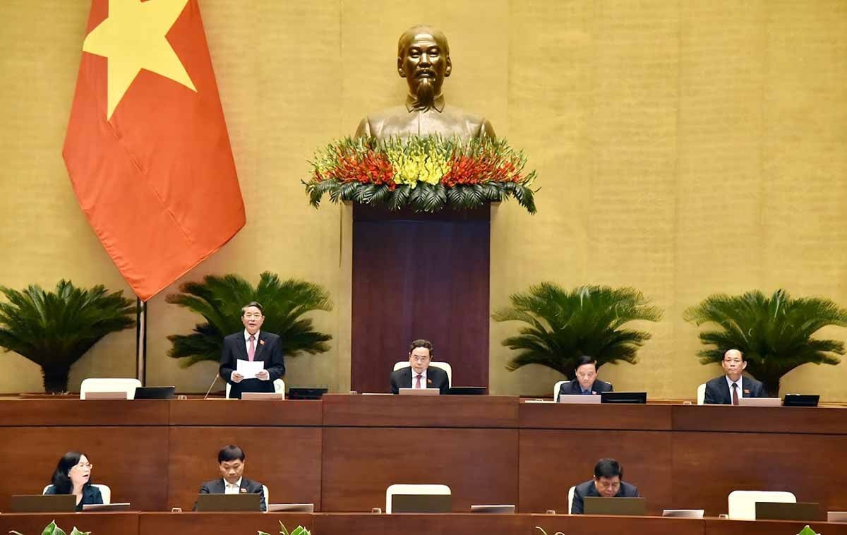 QUỐC HỘI THẢO LUẬN VỀ TÌNH HÌNH KINH TẾ - XÃ HỘI VÀ NGÂN SÁCH NHÀ NƯỚC -0