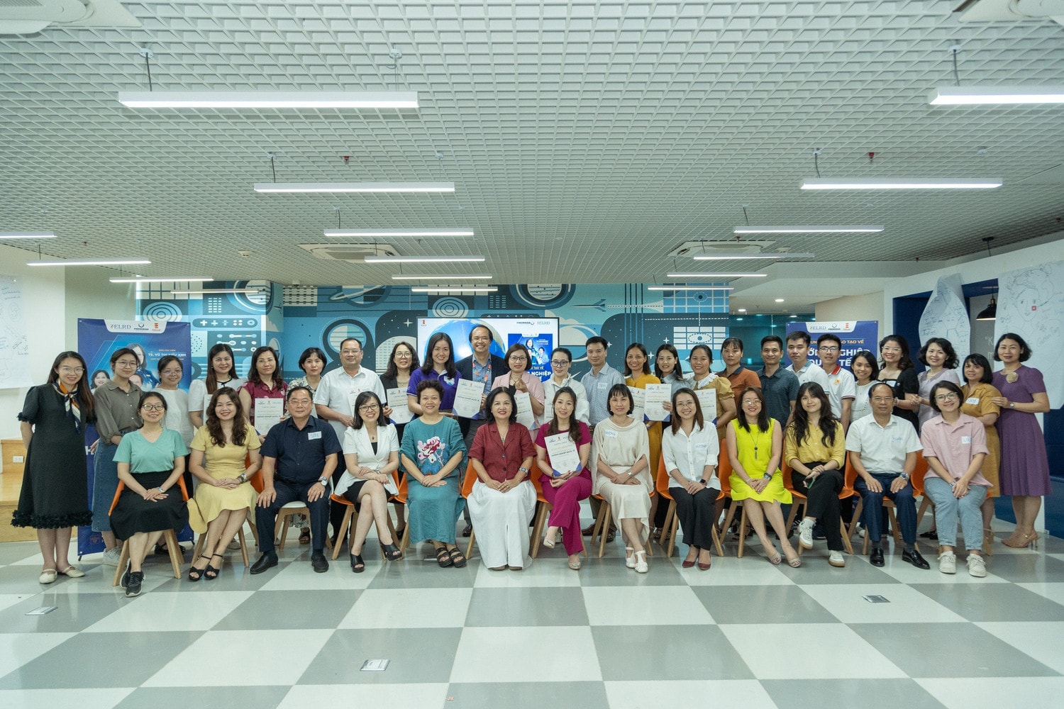 Hướng nghiệp quốc tế cần như nhận thức cơ bản trong công tác hướng nghiệp -0