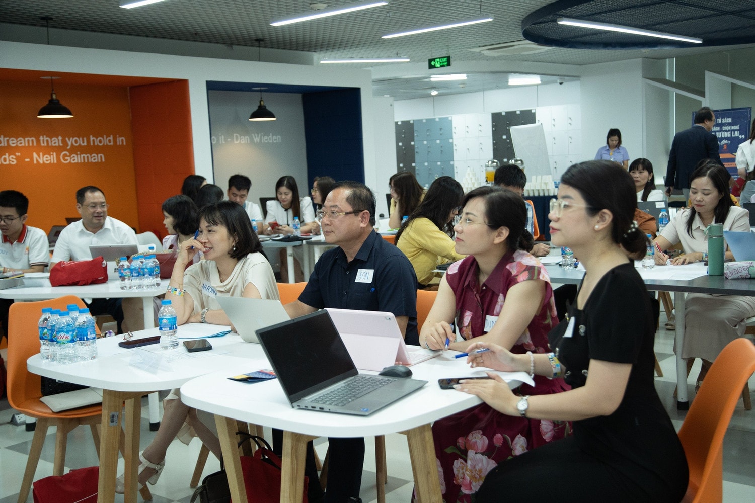 Hướng nghiệp quốc tế cần như nhận thức cơ bản trong công tác hướng nghiệp -0