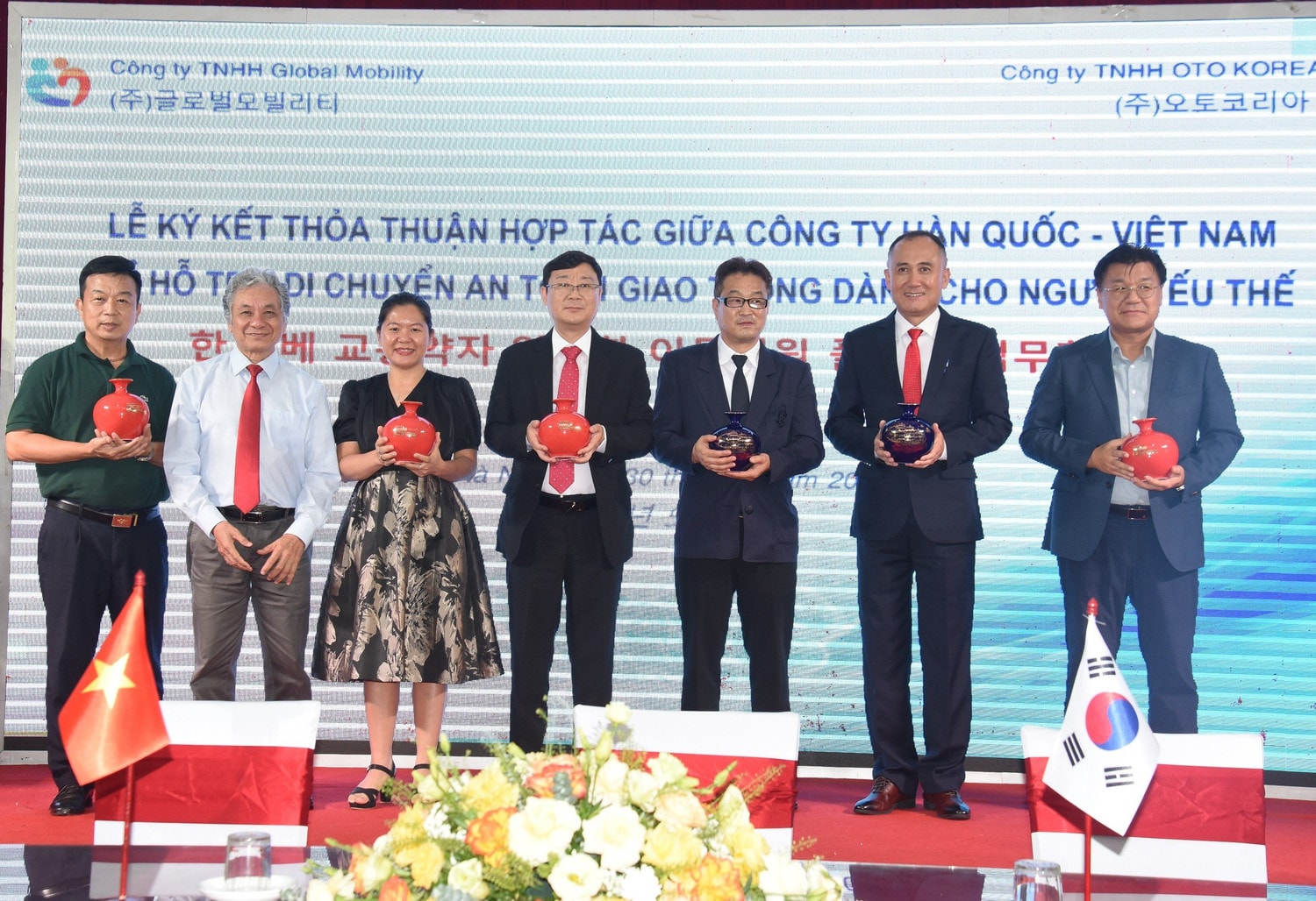 Hợp tác hỗ trợ di chuyển an toàn dành cho người yếu thế về giao thông Hàn Quốc – Việt Nam -0