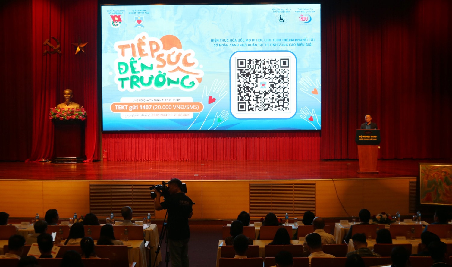 Thực hiện hóa ước mơ đi học cho 1000 trẻ em khuyết tật vùng cao biên giới -0