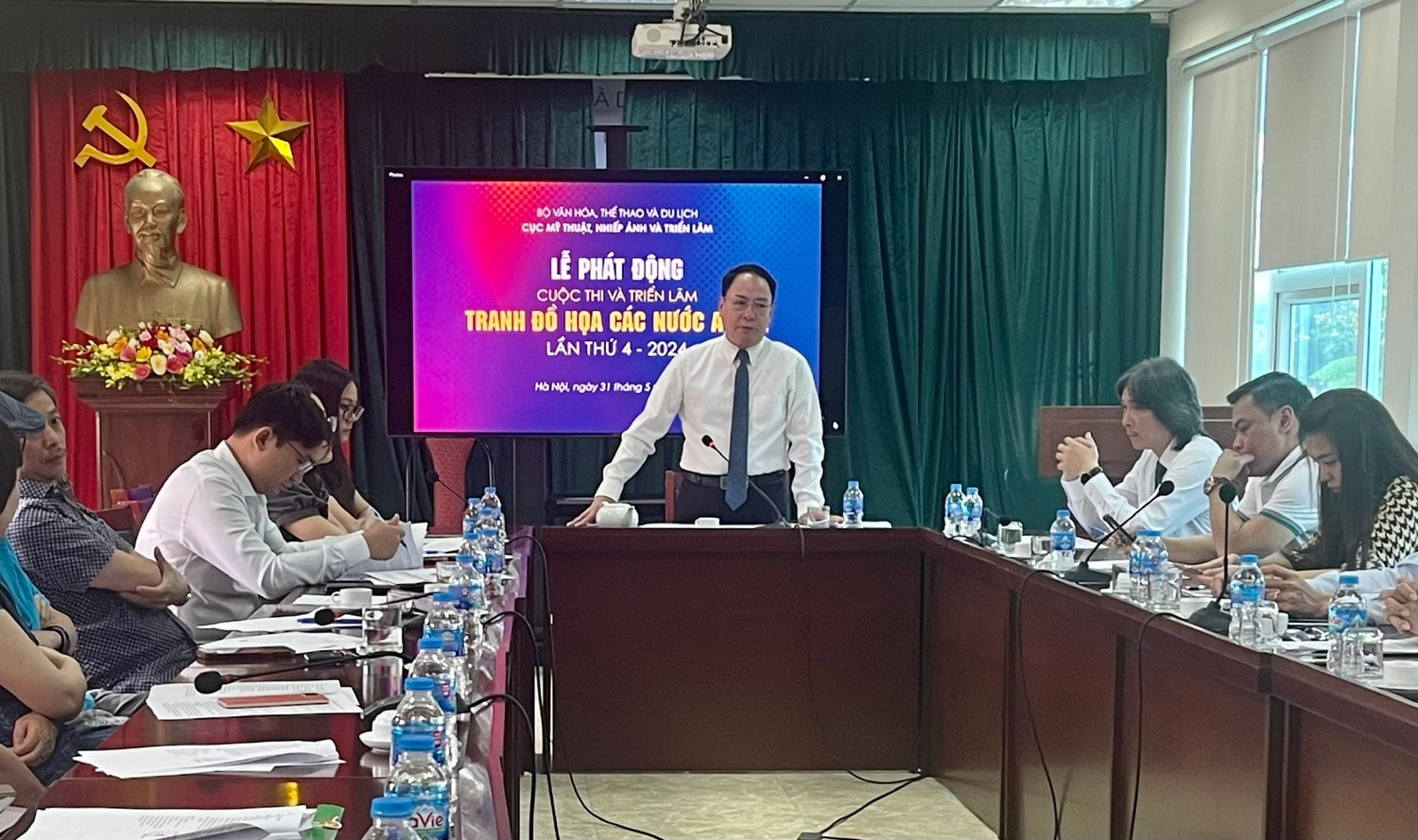 Phát động Cuộc thi và triển lãm tranh đồ họa các nước ASEAN 2024 -0