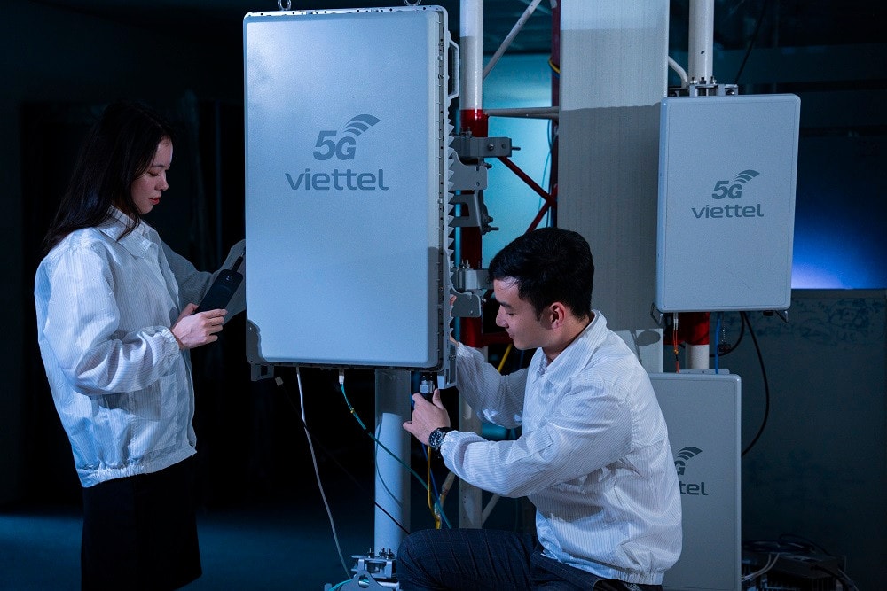 Viettel kỷ niệm 35 năm ngày truyền thống và đón nhận huân chương bảo vệ Tổ quốc hạng Nhất -0