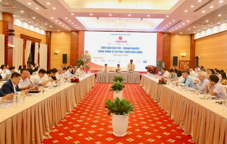 Báo chí và doanh nghiệp đồng hành cùng phát triển -0