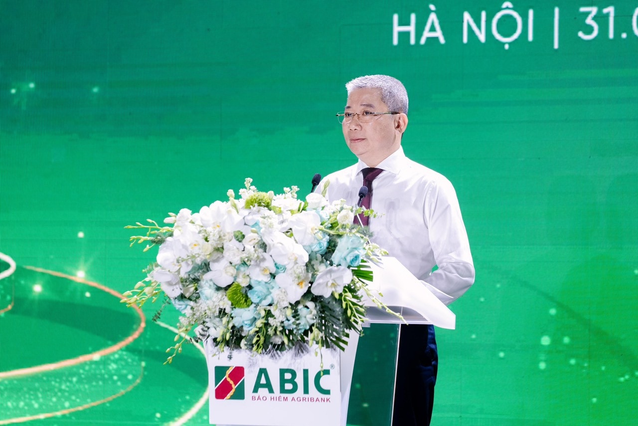 Nhờ Bảo hiểm Agribank, ngân hàng bớt nợ xấu, người dân có thêm lá chắn tài chính -0