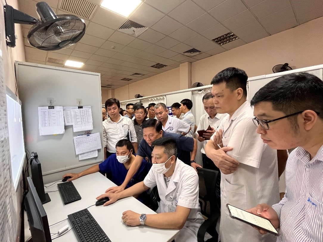 Đến thăm bệnh viện số hoá ở Hà Nội -0