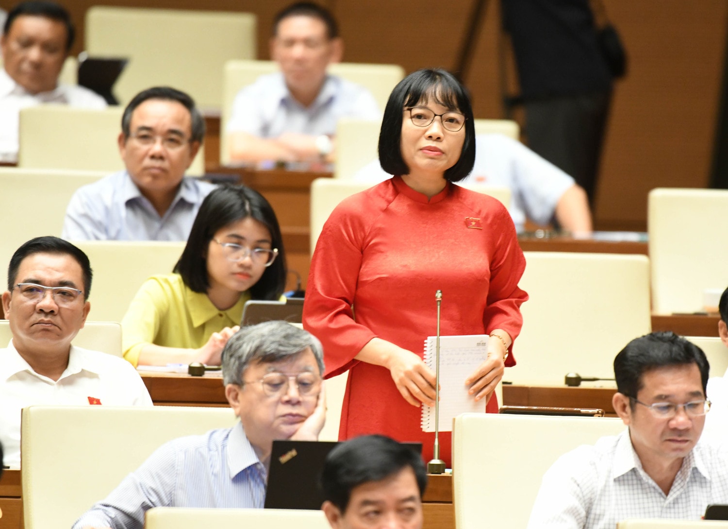 Cần quan tâm đầu tư công để xử lý các dòng sông ô nhiễm ảnh 2 Cần quan tâm đầu tư công để xử lý các dòng sông ô nhiễm -0