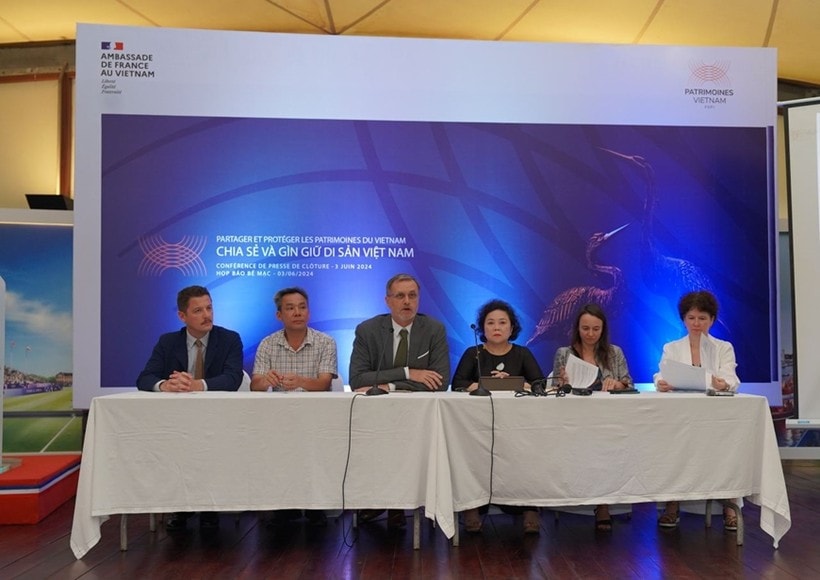 At the press meeting (Photo: qdnd.vn) Vietnam-France project on heritage preservation successful -0